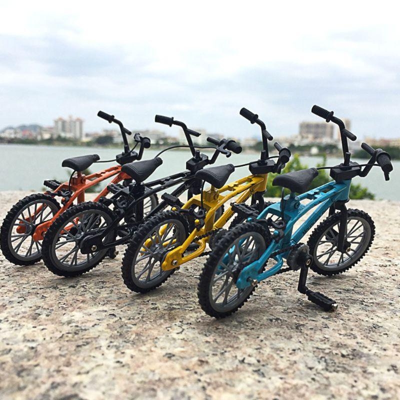 Y4QA Mini Finger Alloy Miniatu - Mountain Biking App 评论和价格